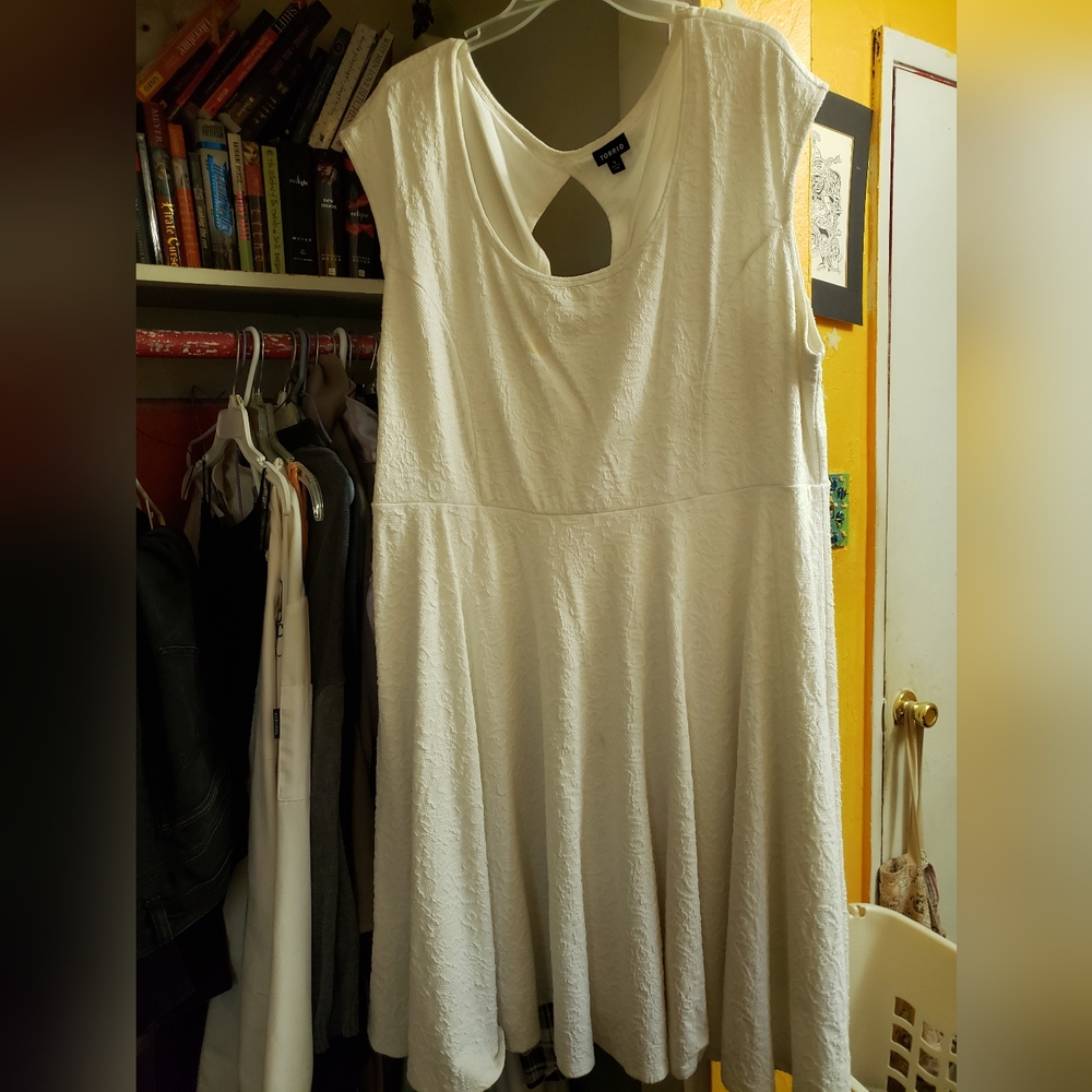 white lace dress size 4 torrid